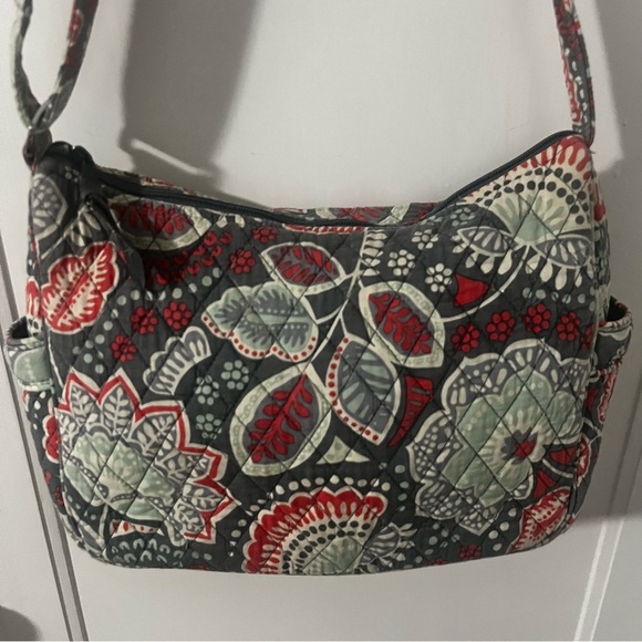 Vera Bradley Handbags - Vera Bradley shoulder tote bag
